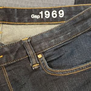 Gap 1969 straight leg jeans